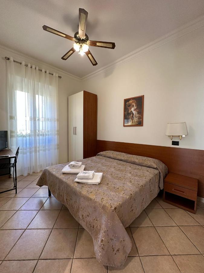 Karina Suite Roma Exterior foto